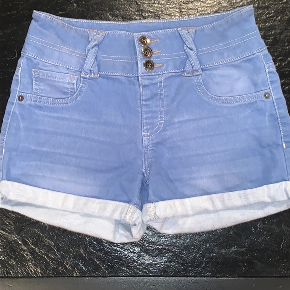 Super stretchy jean shorts Clearance